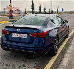 نيسان ألتيما